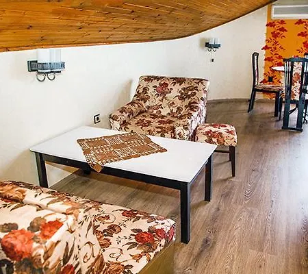 Πανσιόν Villa Feba *