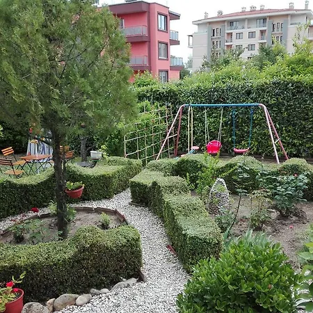Πανσιόν Villa Feba *